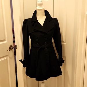 XOXO Women's Black Trench Coat  ~ Size Medium ~ Excellent Condition